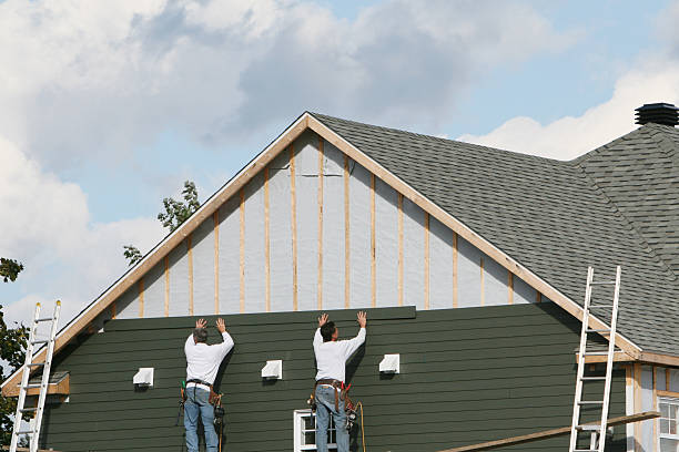 Professional Siding Contractor technician working in Croton, OH